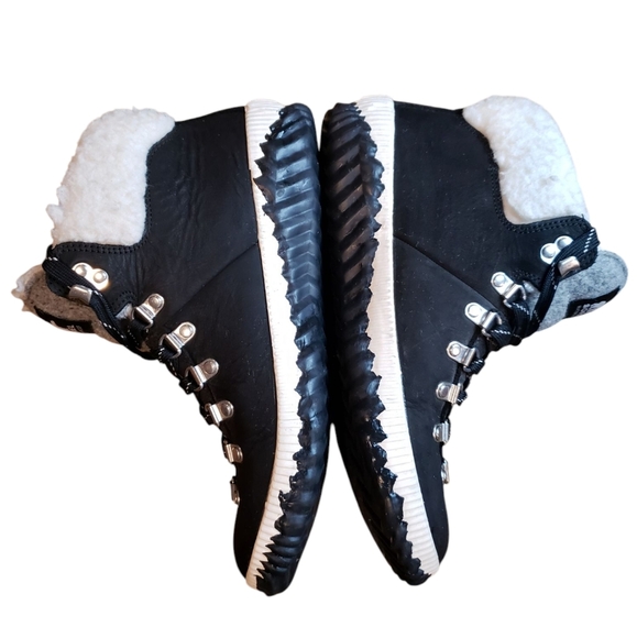 Sorel Out And About Conquest Boots Size 9 - Picture 8 of 11